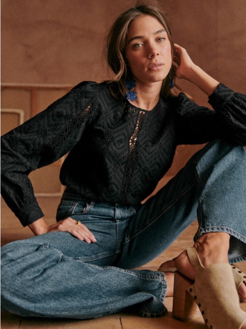 Sezane NWT Scarlett Blouse Black Noir Embroidered Eyelet Lace Blouse 44